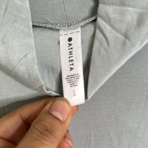 Athleta sage green high neck top size large new - Picture 4 of 7